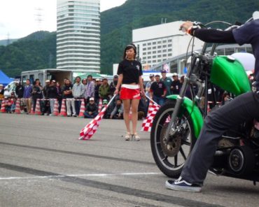 kickback 0-40m drag race